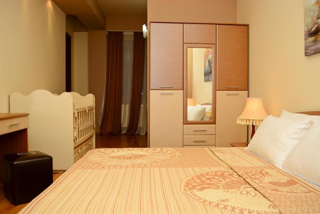 Hotel Diamond Τυφλίδα Εξωτερικό φωτογραφία