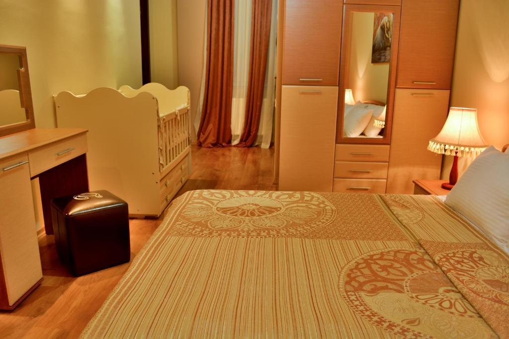 Hotel Diamond Τυφλίδα Εξωτερικό φωτογραφία