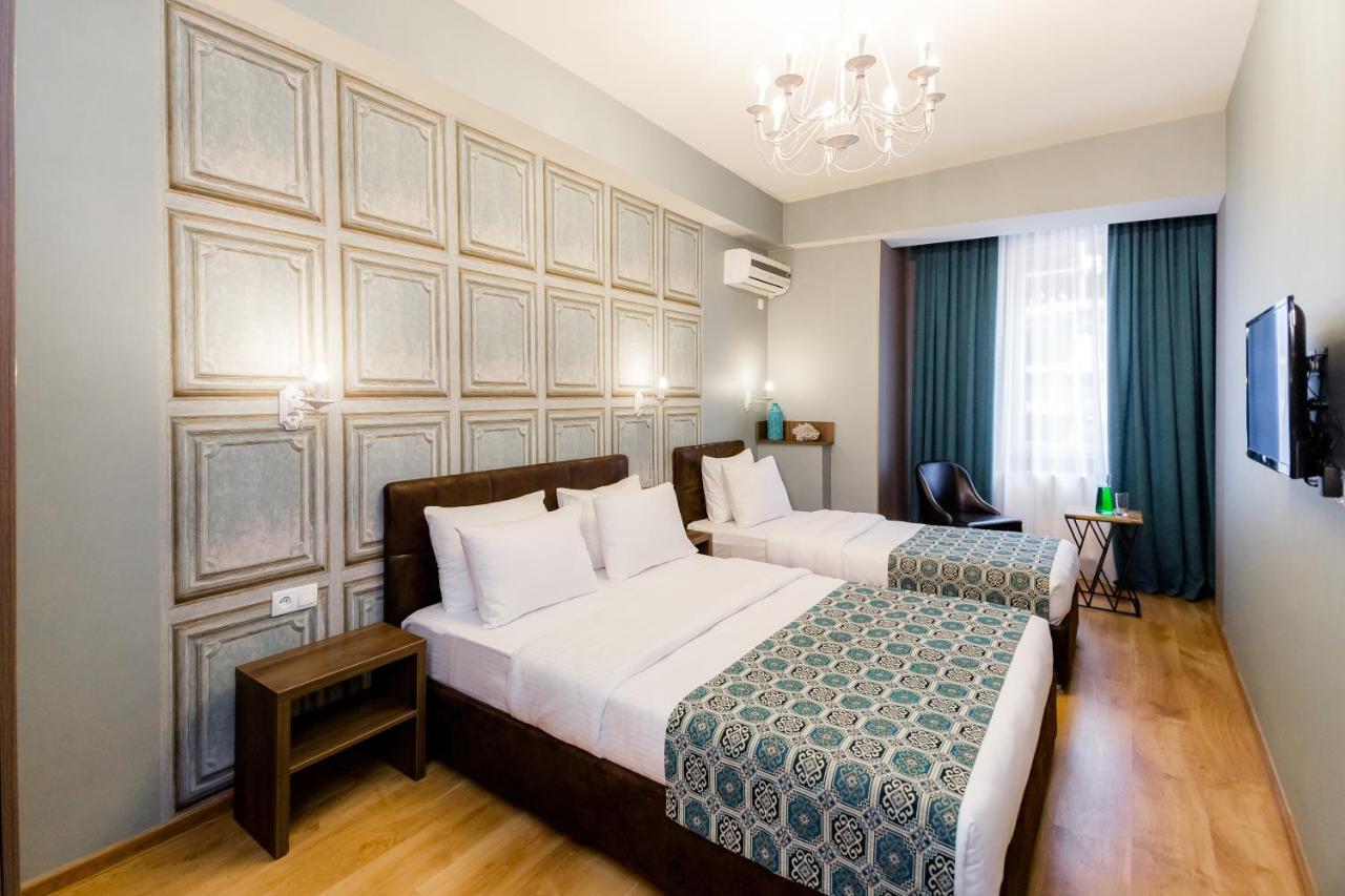Hotel Diamond Τυφλίδα Εξωτερικό φωτογραφία