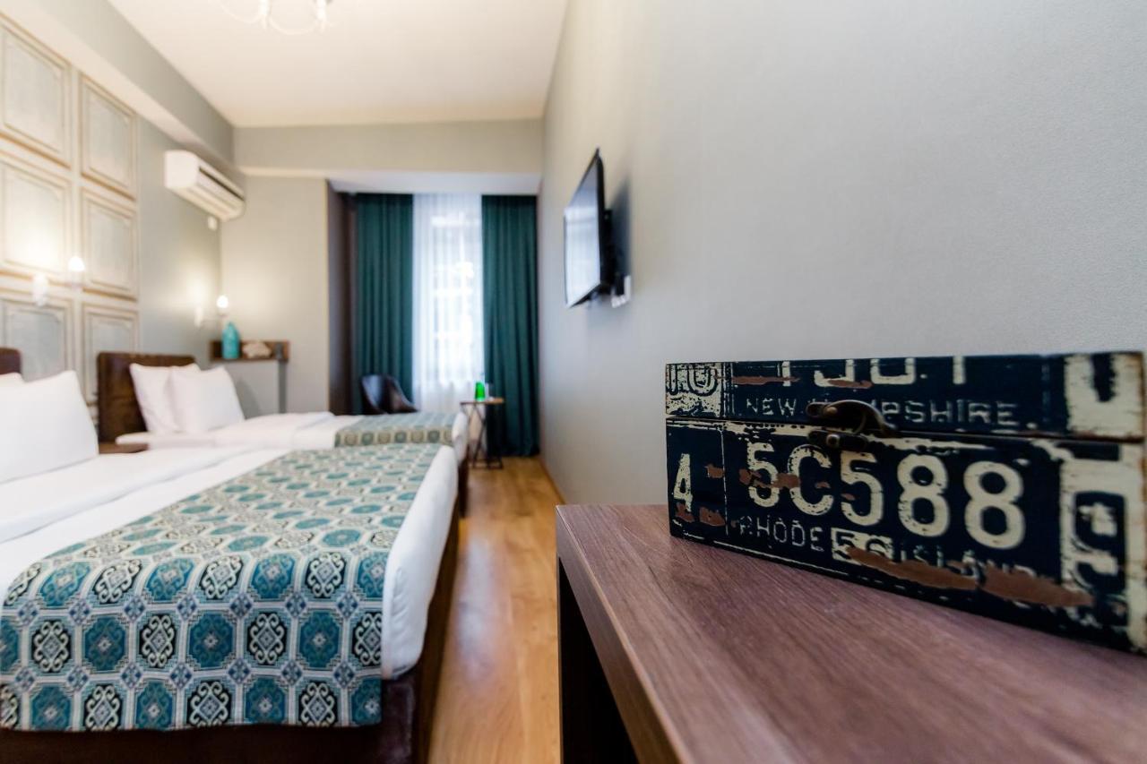 Hotel Diamond Τυφλίδα Εξωτερικό φωτογραφία