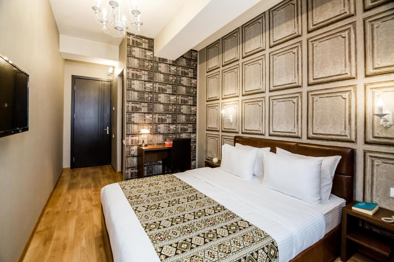 Hotel Diamond Τυφλίδα Εξωτερικό φωτογραφία
