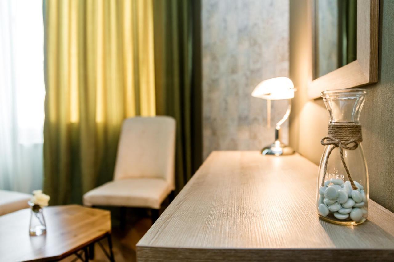 Hotel Diamond Τυφλίδα Εξωτερικό φωτογραφία