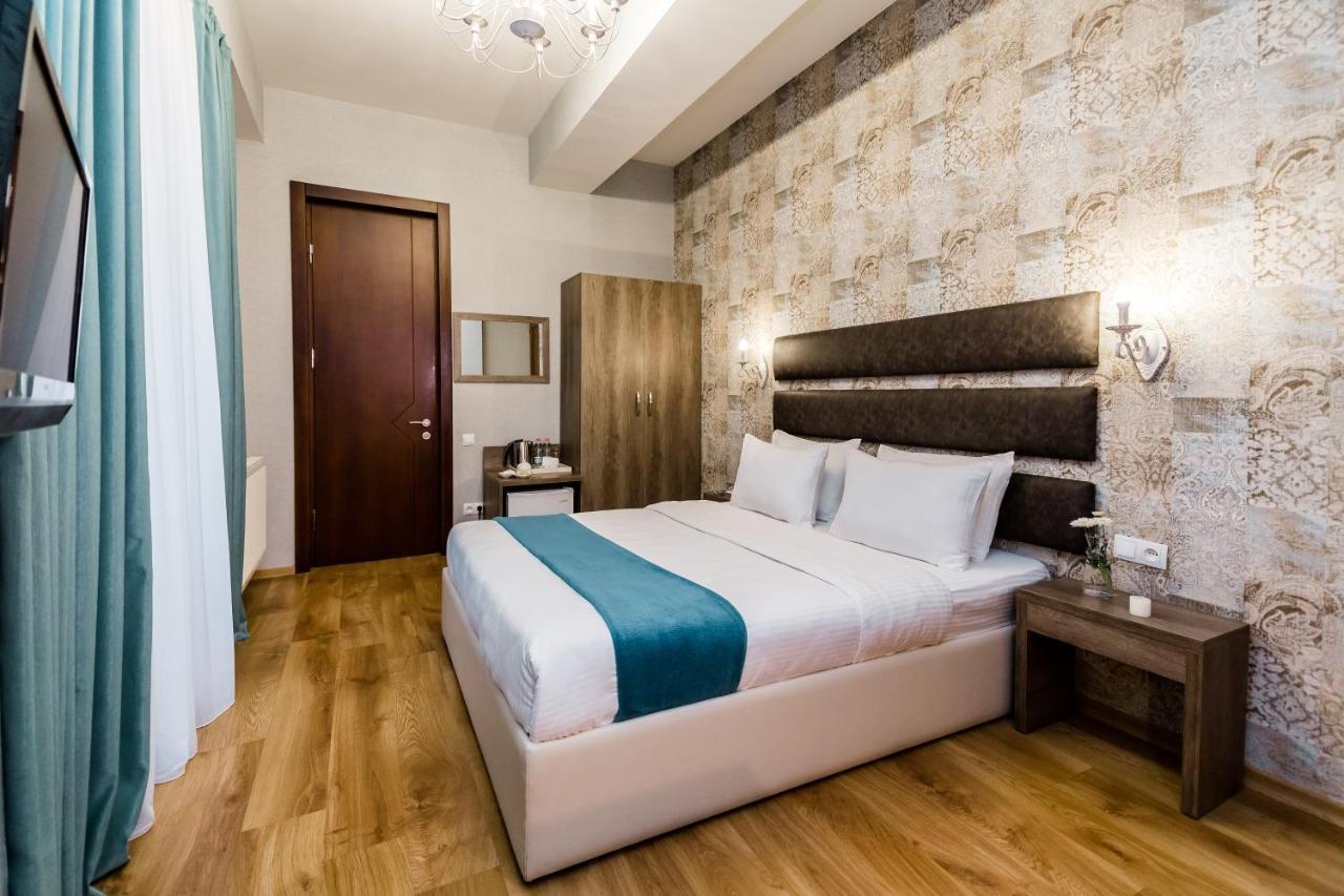 Hotel Diamond Τυφλίδα Εξωτερικό φωτογραφία
